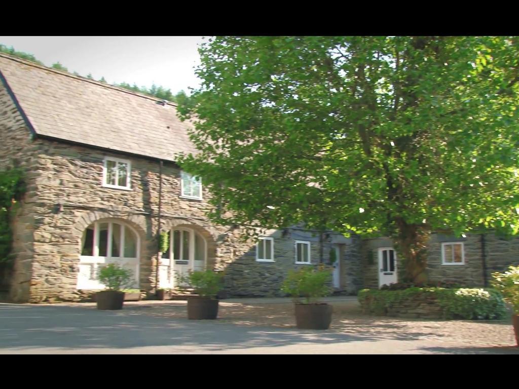 Bryn Melyn Farm Cottages 발라 외부 사진