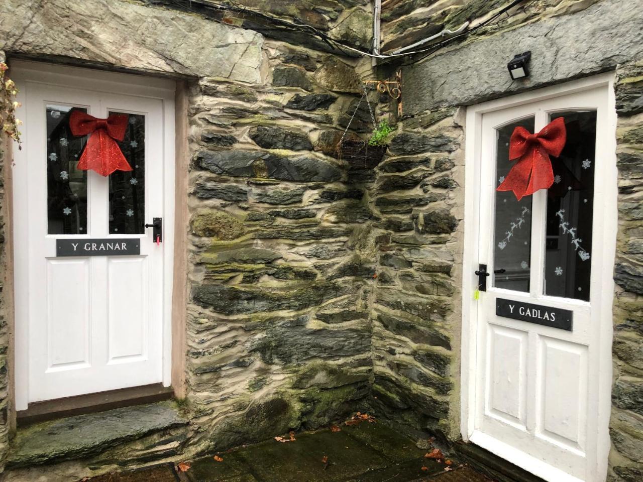 Bryn Melyn Farm Cottages 발라 외부 사진