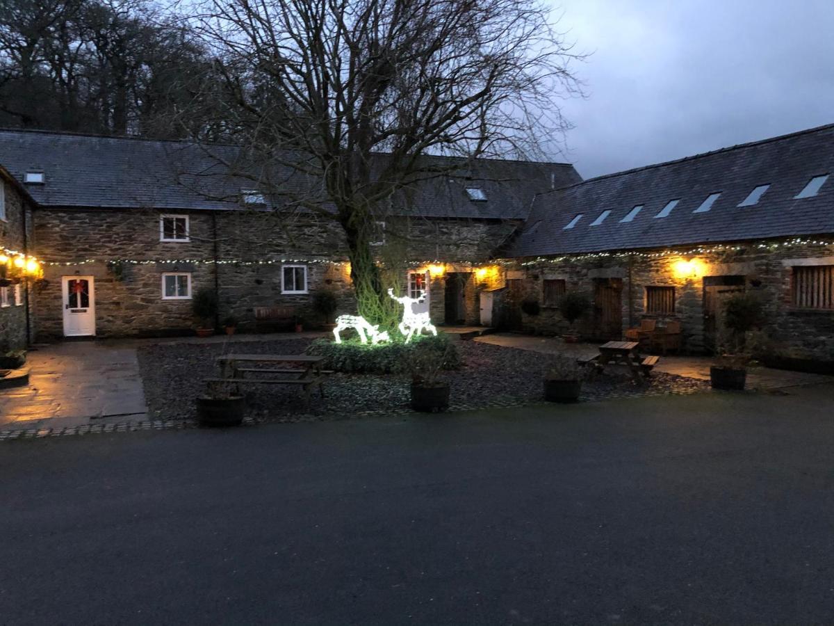 Bryn Melyn Farm Cottages 발라 외부 사진
